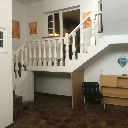 La Casa Blanca Pensión *
