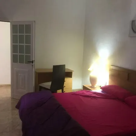 La Casa Blanca Pensión *